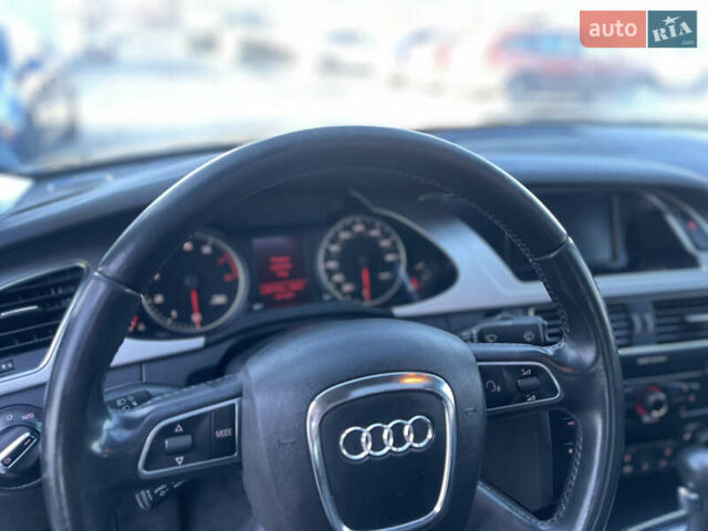Черный Ауди А4, объемом двигателя 1.98 л и пробегом 250 тыс. км за 9200 $, фото 16 на Automoto.ua