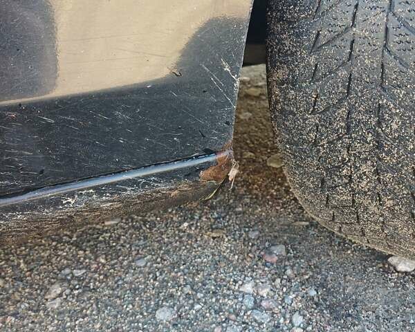 Чорний Ауді А4, об'ємом двигуна 2 л та пробігом 390 тис. км за 7500 $, фото 17 на Automoto.ua