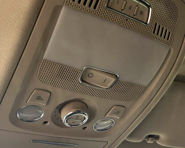 Черный Ауди А4, объемом двигателя 1.98 л и пробегом 251 тыс. км за 9800 $, фото 19 на Automoto.ua