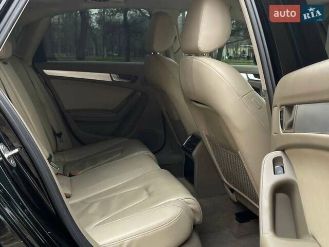 Черный Ауди А4, объемом двигателя 2 л и пробегом 139 тыс. км за 11499 $, фото 15 на Automoto.ua