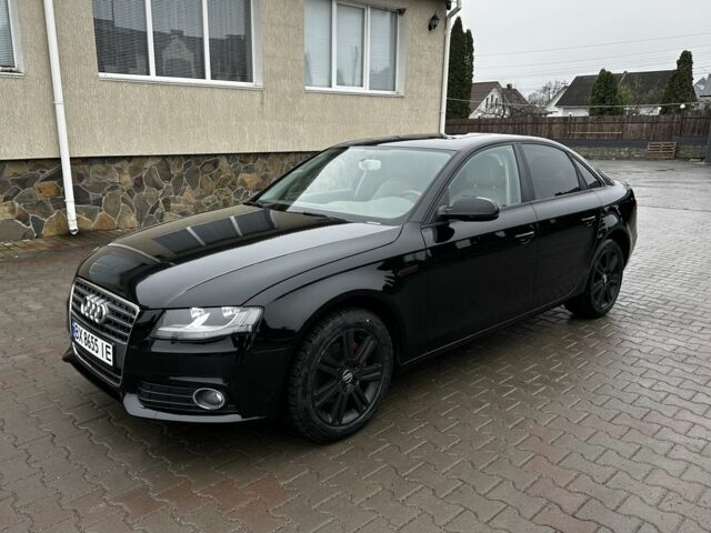 Черный Ауди А4, объемом двигателя 2 л и пробегом 247 тыс. км за 8900 $, фото 1 на Automoto.ua