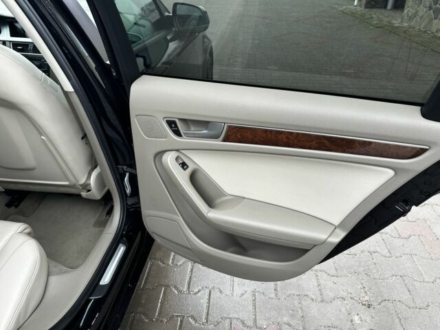 Черный Ауди А4, объемом двигателя 2 л и пробегом 247 тыс. км за 8900 $, фото 13 на Automoto.ua