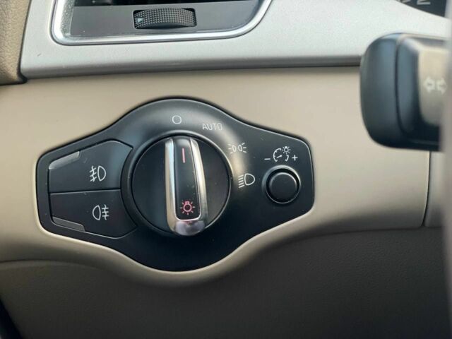 Черный Ауди А4, объемом двигателя 2 л и пробегом 237 тыс. км за 9500 $, фото 14 на Automoto.ua