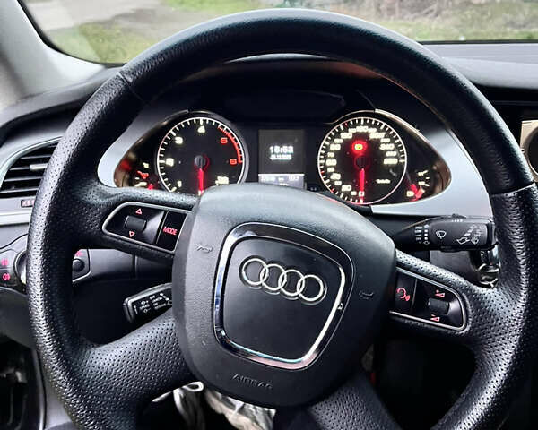 Черный Ауди А4, объемом двигателя 2 л и пробегом 380 тыс. км за 10500 $, фото 25 на Automoto.ua