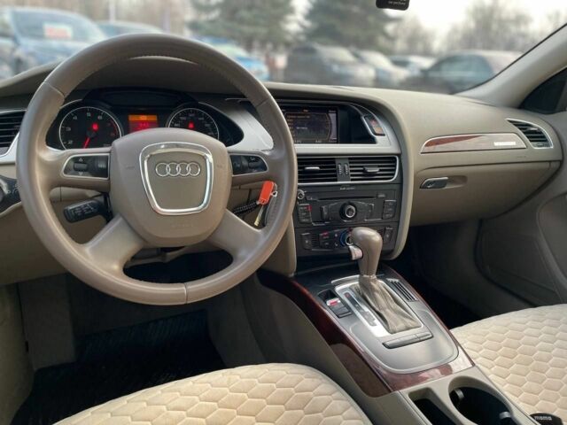 Черный Ауди А4, объемом двигателя 2 л и пробегом 237 тыс. км за 9500 $, фото 15 на Automoto.ua