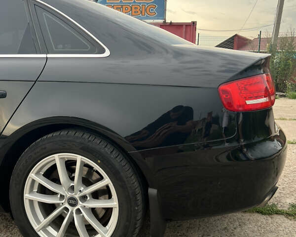 Чорний Ауді А4, об'ємом двигуна 1.98 л та пробігом 222 тис. км за 10500 $, фото 11 на Automoto.ua