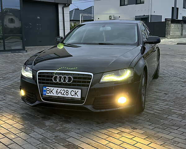 Чорний Ауді А4, об'ємом двигуна 1.97 л та пробігом 243 тис. км за 11400 $, фото 3 на Automoto.ua