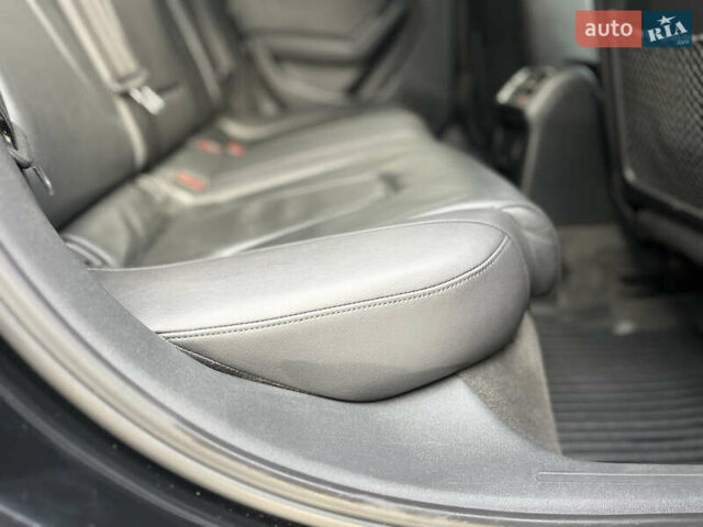 Черный Ауди А4, объемом двигателя 1.98 л и пробегом 285 тыс. км за 8988 $, фото 50 на Automoto.ua