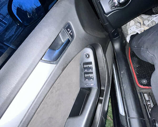 Черный Ауди А4, объемом двигателя 2 л и пробегом 380 тыс. км за 10500 $, фото 30 на Automoto.ua