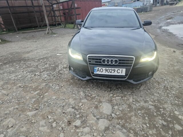 Черный Ауди А4, объемом двигателя 2 л и пробегом 100 тыс. км за 8300 $, фото 1 на Automoto.ua