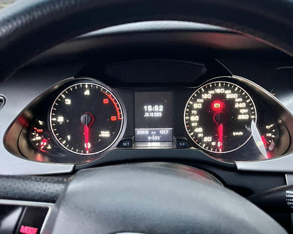 Черный Ауди А4, объемом двигателя 2 л и пробегом 380 тыс. км за 10500 $, фото 26 на Automoto.ua