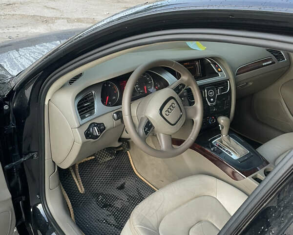 Черный Ауди А4, объемом двигателя 1.98 л и пробегом 181 тыс. км за 10500 $, фото 11 на Automoto.ua