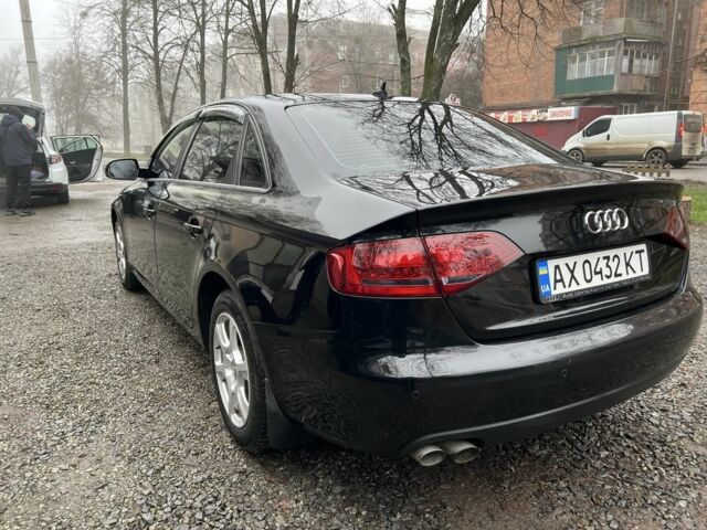 Черный Ауди А4, объемом двигателя 2 л и пробегом 270 тыс. км за 10200 $, фото 5 на Automoto.ua