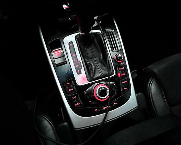 Черный Ауди А4, объемом двигателя 2 л и пробегом 380 тыс. км за 10500 $, фото 29 на Automoto.ua