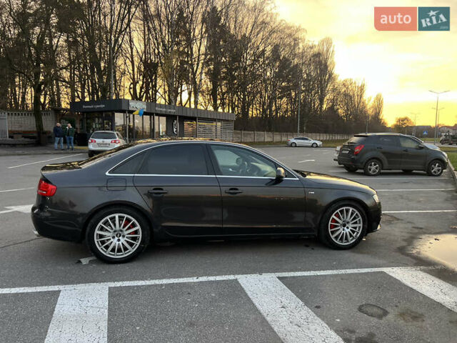 Черный Ауди А4, объемом двигателя 2.98 л и пробегом 269 тыс. км за 12950 $, фото 6 на Automoto.ua