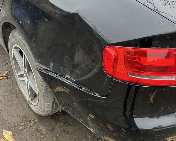 Чорний Ауді А4, об'ємом двигуна 1.98 л та пробігом 280 тис. км за 3800 $, фото 4 на Automoto.ua