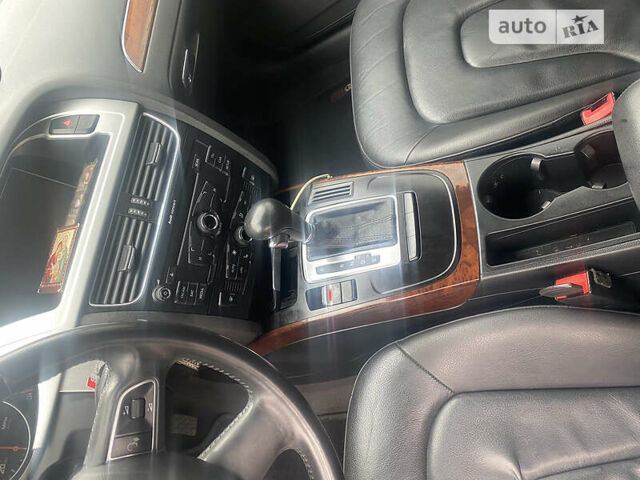 Чорний Ауді А4, об'ємом двигуна 2 л та пробігом 265 тис. км за 9400 $, фото 15 на Automoto.ua