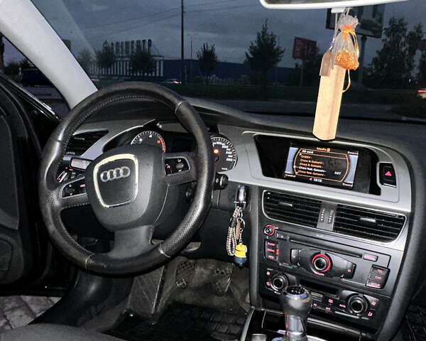 Чорний Ауді А4, об'ємом двигуна 1.97 л та пробігом 243 тис. км за 11400 $, фото 13 на Automoto.ua