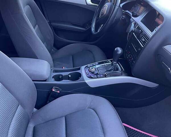 Чорний Ауді А4, об'ємом двигуна 2 л та пробігом 300 тис. км за 8950 $, фото 9 на Automoto.ua