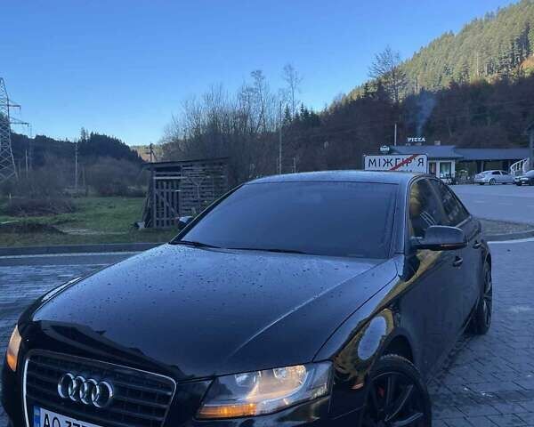 Чорний Ауді А4, об'ємом двигуна 2 л та пробігом 300 тис. км за 8950 $, фото 1 на Automoto.ua