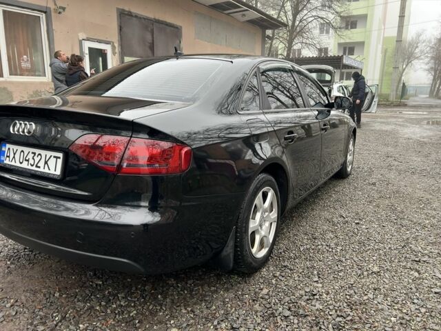 Черный Ауди А4, объемом двигателя 2 л и пробегом 270 тыс. км за 10200 $, фото 3 на Automoto.ua