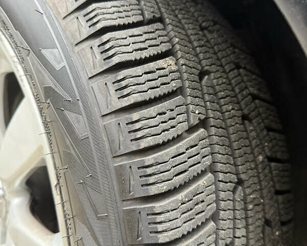 Черный Ауди А4, объемом двигателя 2 л и пробегом 254 тыс. км за 8900 $, фото 8 на Automoto.ua