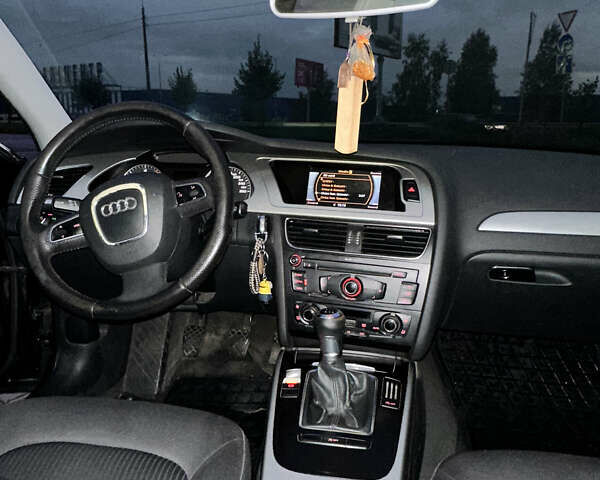 Чорний Ауді А4, об'ємом двигуна 1.97 л та пробігом 243 тис. км за 11400 $, фото 15 на Automoto.ua