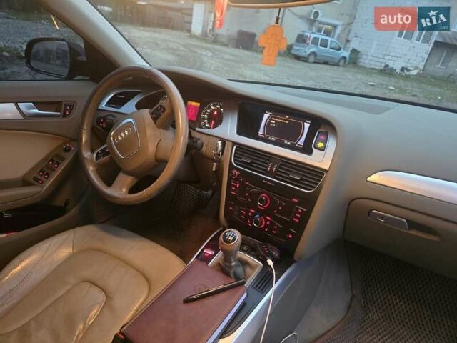 Черный Ауди А4, объемом двигателя 2 л и пробегом 100 тыс. км за 8300 $, фото 6 на Automoto.ua