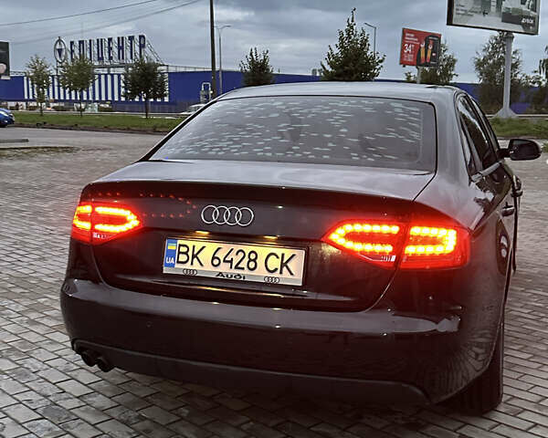 Чорний Ауді А4, об'ємом двигуна 1.97 л та пробігом 243 тис. км за 11400 $, фото 6 на Automoto.ua
