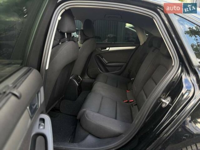 Чорний Ауді А4, об'ємом двигуна 1.97 л та пробігом 257 тис. км за 13000 $, фото 17 на Automoto.ua