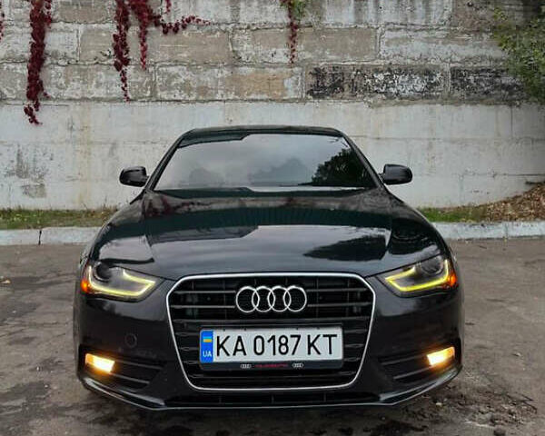Ауди А4 2012 в Киеве на Automoto.ua Черный Ауди А4, объемом двигателя 1.98 л и пробегом 206 тыс. км за 10500 $, фото 1 на Automoto.ua