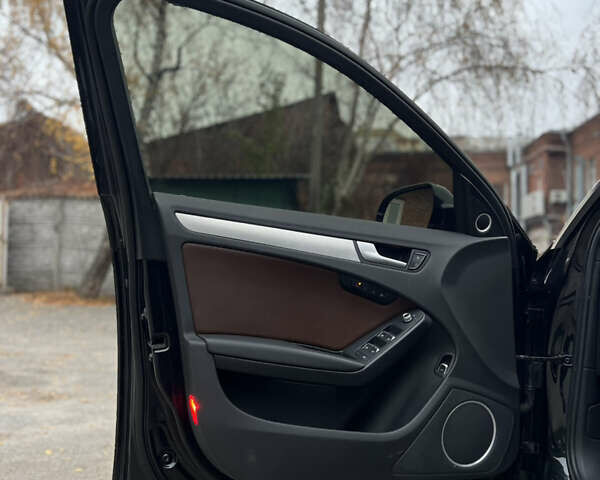 Черный Ауди А4, объемом двигателя 2 л и пробегом 220 тыс. км за 12700 $, фото 17 на Automoto.ua