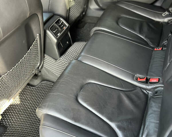 Чорний Ауді А4, об'ємом двигуна 1.98 л та пробігом 237 тис. км за 10300 $, фото 28 на Automoto.ua