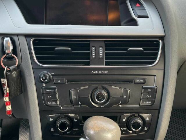 Чорний Ауді А4, об'ємом двигуна 2 л та пробігом 246 тис. км за 10600 $, фото 12 на Automoto.ua