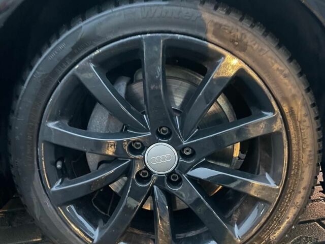 Чорний Ауді А4, об'ємом двигуна 2 л та пробігом 232 тис. км за 10000 $, фото 3 на Automoto.ua