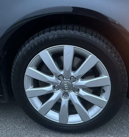 Чорний Ауді А4, об'ємом двигуна 1.98 л та пробігом 188 тис. км за 13500 $, фото 16 на Automoto.ua