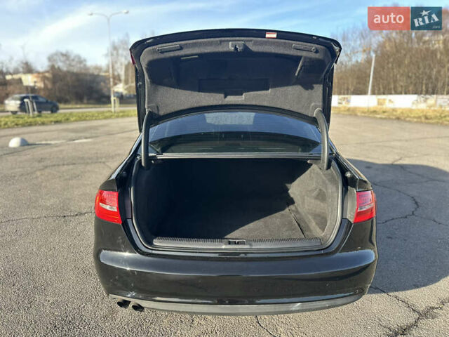 Черный Ауди А4, объемом двигателя 1.98 л и пробегом 188 тыс. км за 12200 $, фото 18 на Automoto.ua