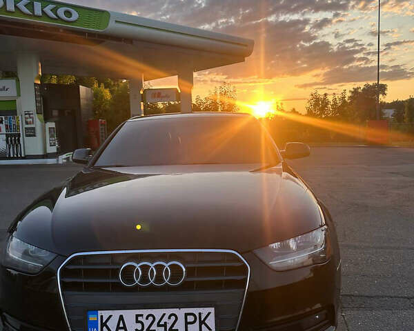 Чорний Ауді А4, об'ємом двигуна 1.98 л та пробігом 218 тис. км за 9500 $, фото 11 на Automoto.ua