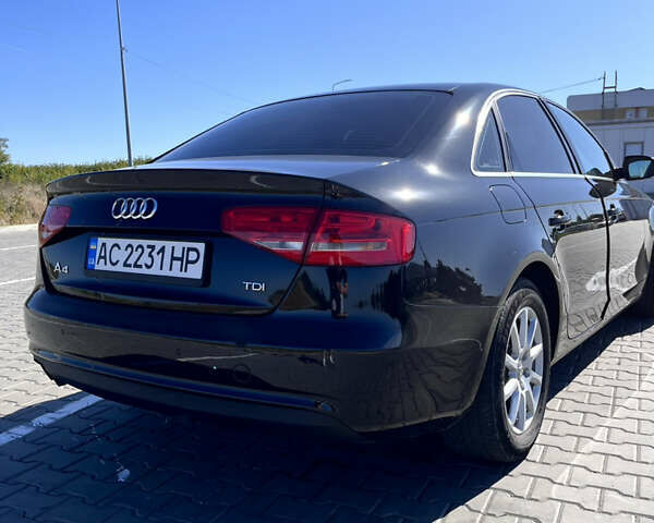 Черный Ауди А4, объемом двигателя 1.97 л и пробегом 307 тыс. км за 10999 $, фото 6 на Automoto.ua