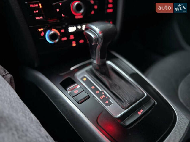 Чорний Ауді А4, об'ємом двигуна 2 л та пробігом 237 тис. км за 10999 $, фото 51 на Automoto.ua