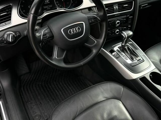 Черный Ауди А4, объемом двигателя 2 л и пробегом 161 тыс. км за 12000 $, фото 10 на Automoto.ua