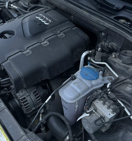 Чорний Ауді А4, об'ємом двигуна 1.98 л та пробігом 188 тис. км за 13500 $, фото 26 на Automoto.ua