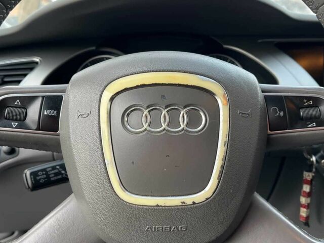 Чорний Ауді А4, об'ємом двигуна 2 л та пробігом 246 тис. км за 10600 $, фото 11 на Automoto.ua