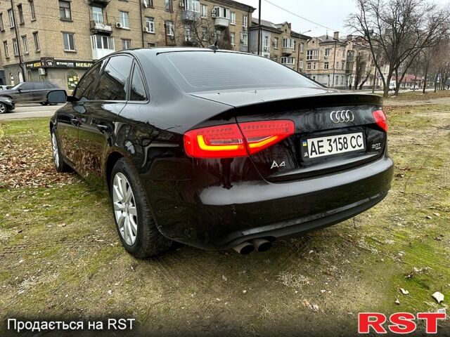 Черный Ауди А4, объемом двигателя 2 л и пробегом 260 тыс. км за 9999 $, фото 6 на Automoto.ua