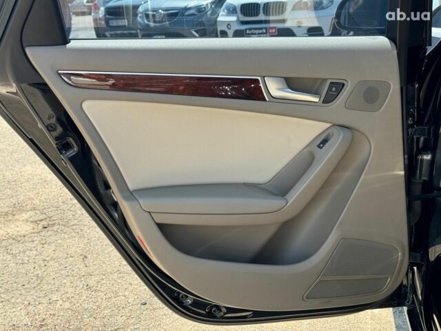 Черный Ауди А4, объемом двигателя 2 л и пробегом 240 тыс. км за 11590 $, фото 21 на Automoto.ua