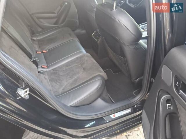 Чорний Ауді А4, об'ємом двигуна 1.98 л та пробігом 263 тис. км за 12700 $, фото 32 на Automoto.ua