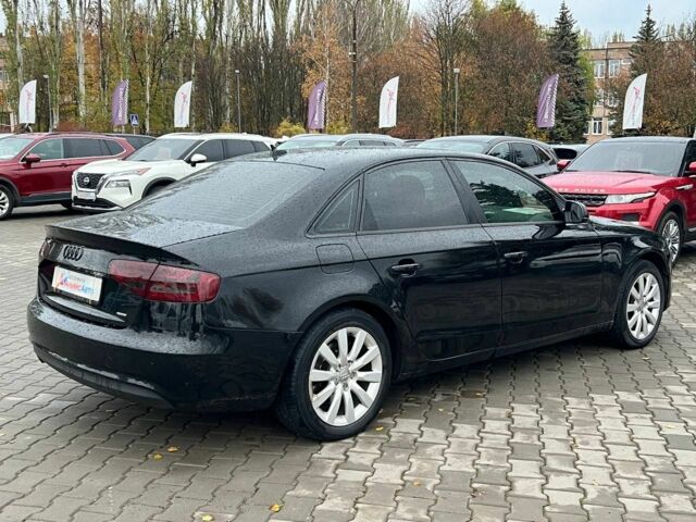 Ауди А4 2012 в Кривом Роге на Automoto.ua Черный Ауди А4, объемом двигателя 2 л и пробегом 276 тыс. км за 10400 $, фото 6 на Automoto.ua