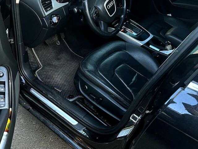Чорний Ауді А4, об'ємом двигуна 2 л та пробігом 221 тис. км за 9500 $, фото 8 на Automoto.ua