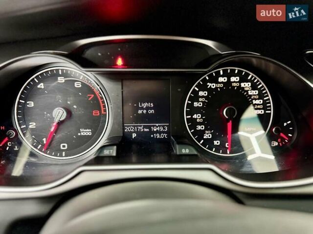 Ауди А4 2012 в Киеве на Automoto.ua Черный Ауди А4, объемом двигателя 1.98 л и пробегом 202 тыс. км за 10900 $, фото 15 на Automoto.ua