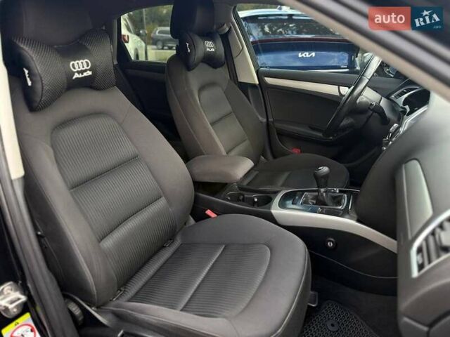 Чорний Ауді А4, об'ємом двигуна 1.97 л та пробігом 257 тис. км за 13000 $, фото 24 на Automoto.ua